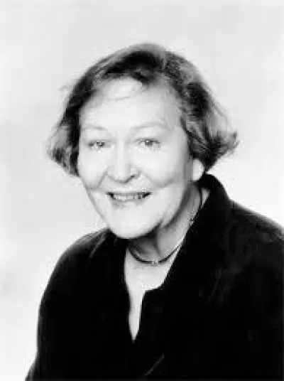 Barbara Firth