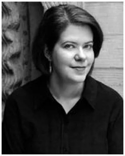 Claudia Gray