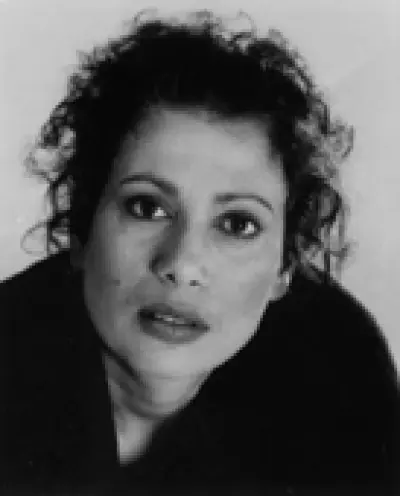 Eglal Errera