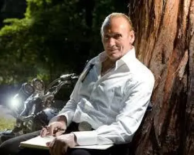 Gregory David Roberts