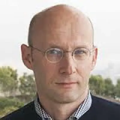 Olivier Lugon