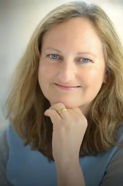 Tabea Bach
