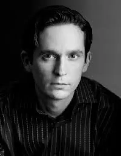 Thomas Mullen