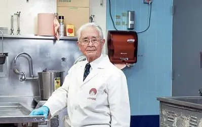 Thomas Noguchi