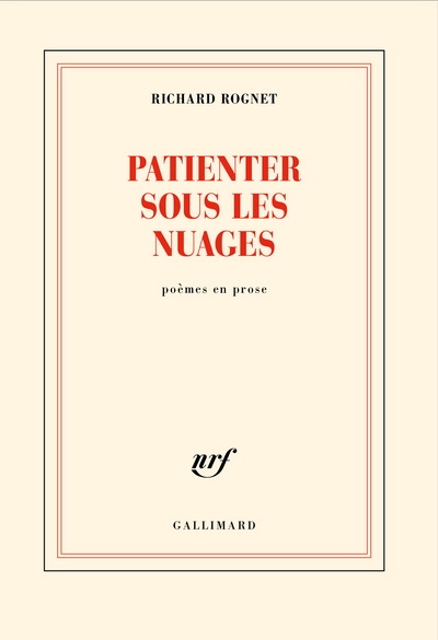 Patienter sous les nuages