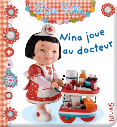 P'tite fille : Nina joue au docteur