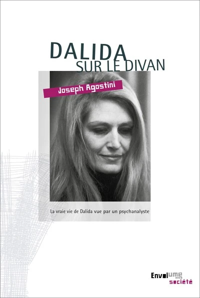 Dalida sur le divan