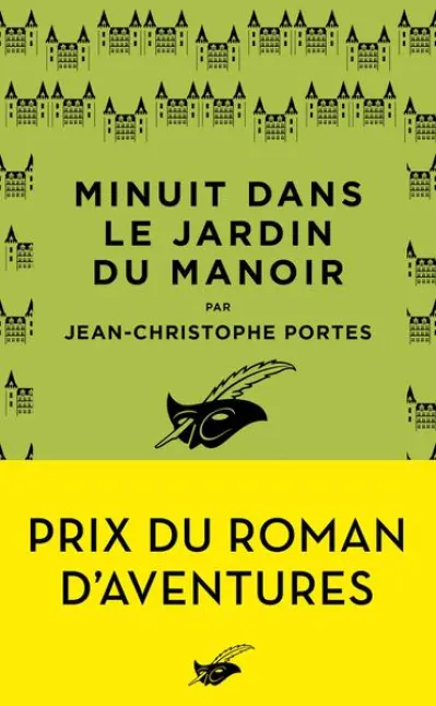 Minuit dans le jardin du manoir