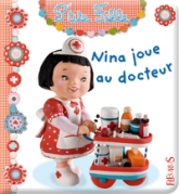 P'tite fille : Nina joue au docteur