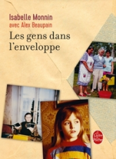 Les gens dans l'enveloppe